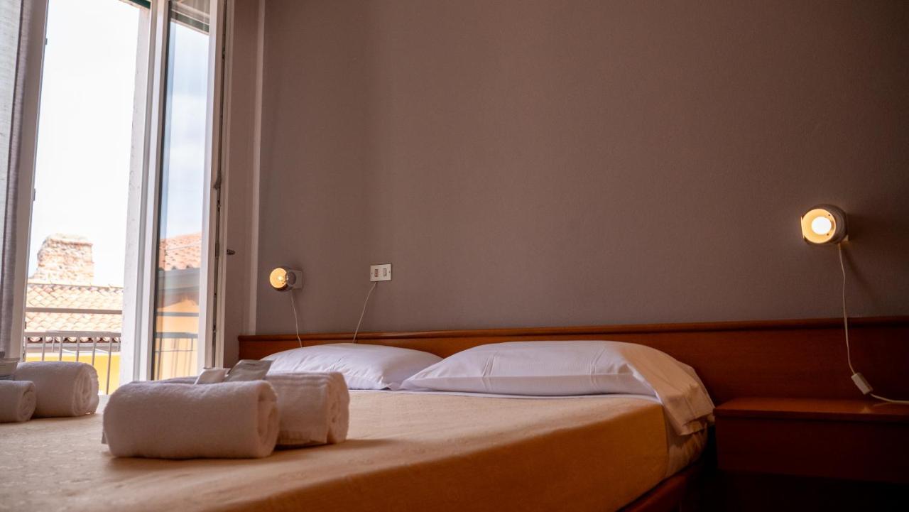 Albergo Tecla Lazise Kültér fotó