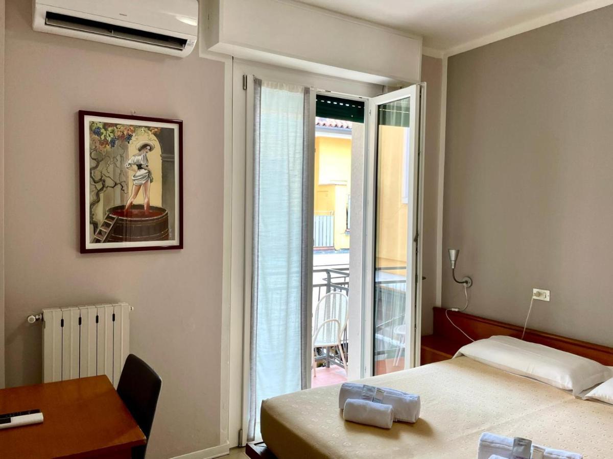 Albergo Tecla Lazise Kültér fotó